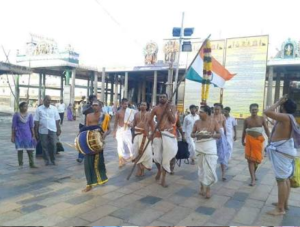 Unique tradition of hoisting national flag in Chidambaram Temple