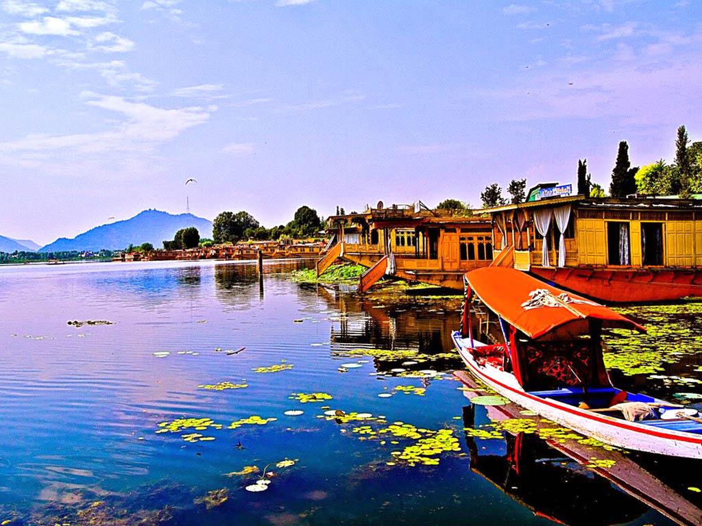 Kashmir is flooded with tourists – On the spot report – Raghavan (Retd Scientist)